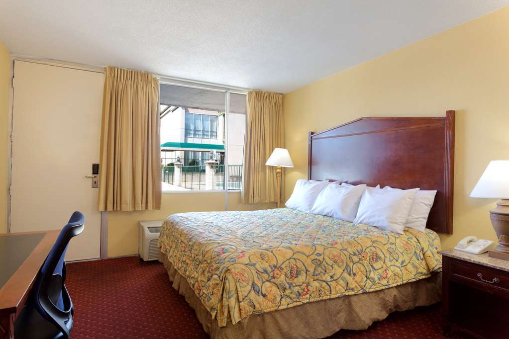 Days Inn By Wyndham Washington Dc/Gateway Habitación foto